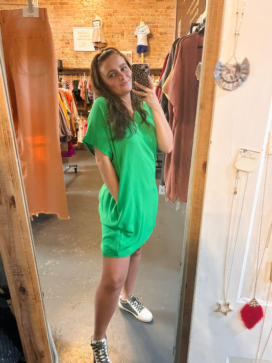 Green CRINKLED WOVEN POCKETED SHIRT DRESS