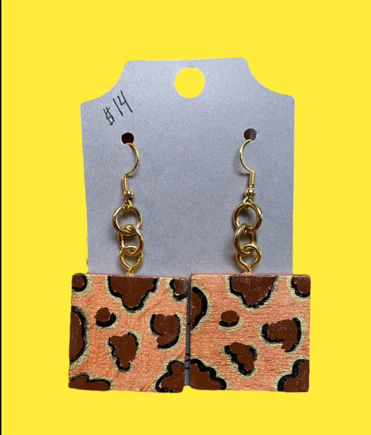 #219 copper cheetah print square earrings