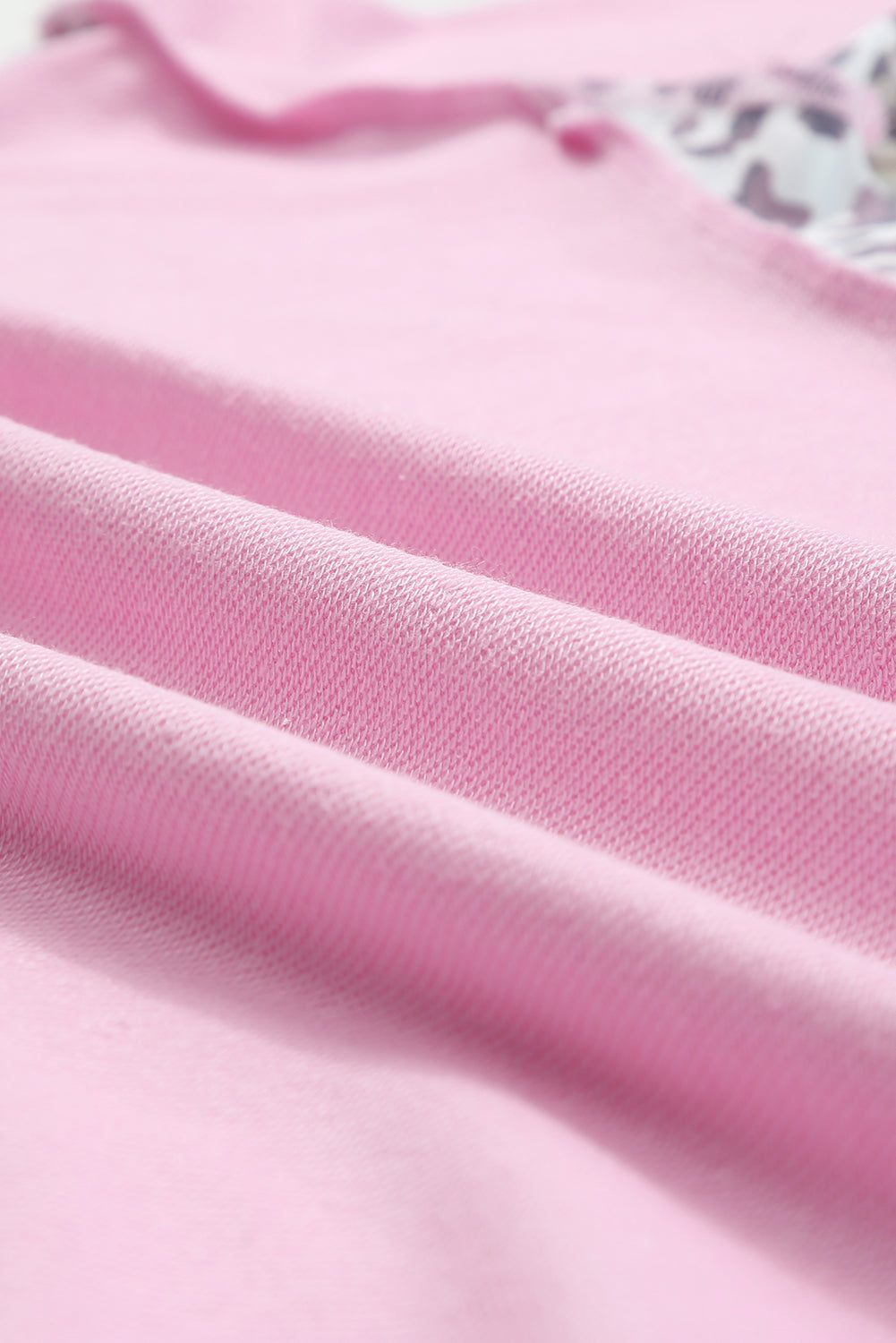 Pink Exposed Seam Leopard Splicing Plus Size Sweatshirt