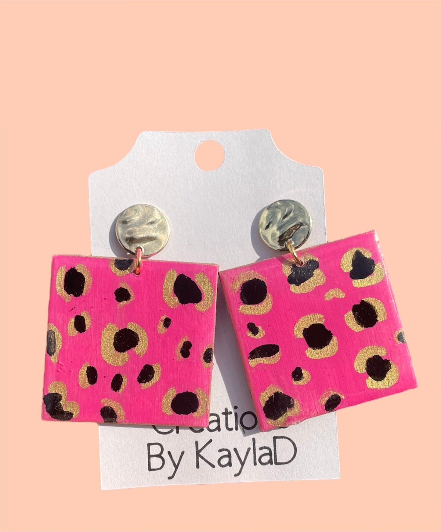 #400 Pink Cheetah Square Earrings