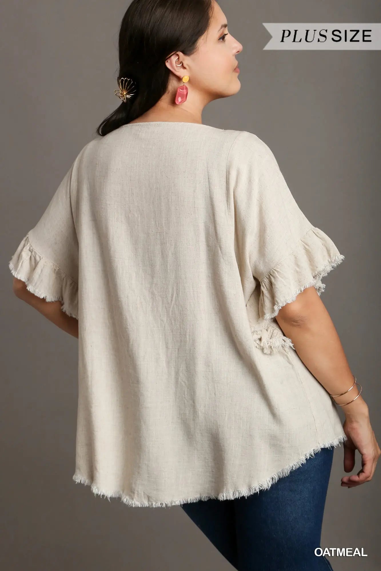 Linen Blend Short Ruffle Sleeve Round Neck Top with Frayed Scoop Hem